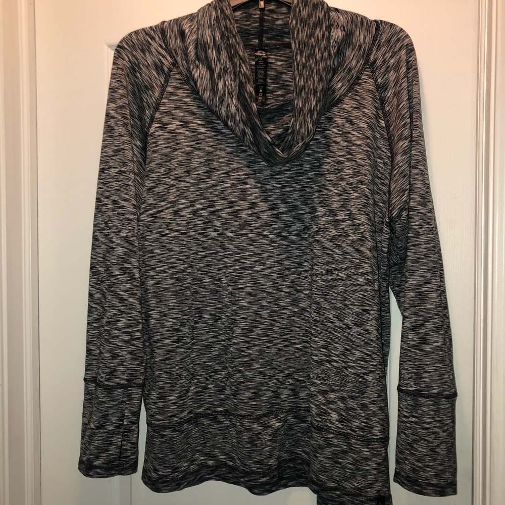 Reebok sweatshirt